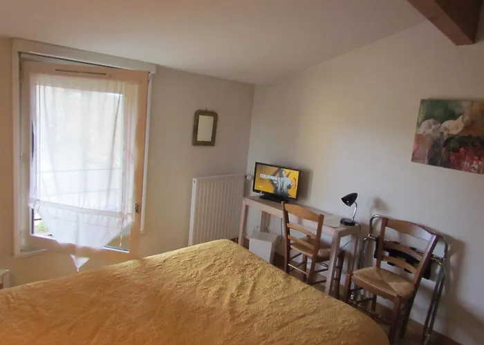 Le Relais De La Tour