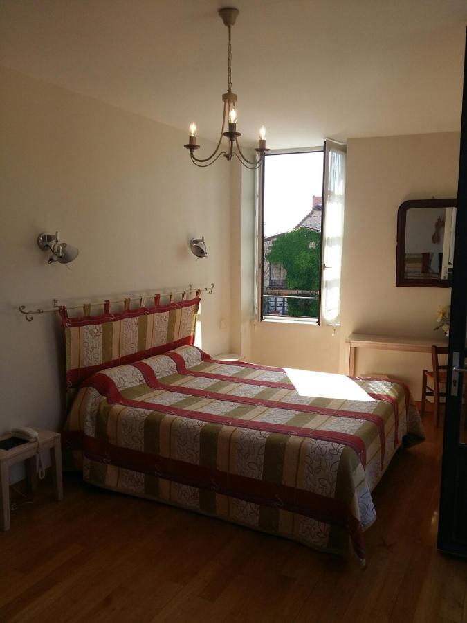 Le Relais De La Tour 3*
